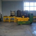Mold lifting machine with capacity up to 35.000 kg.